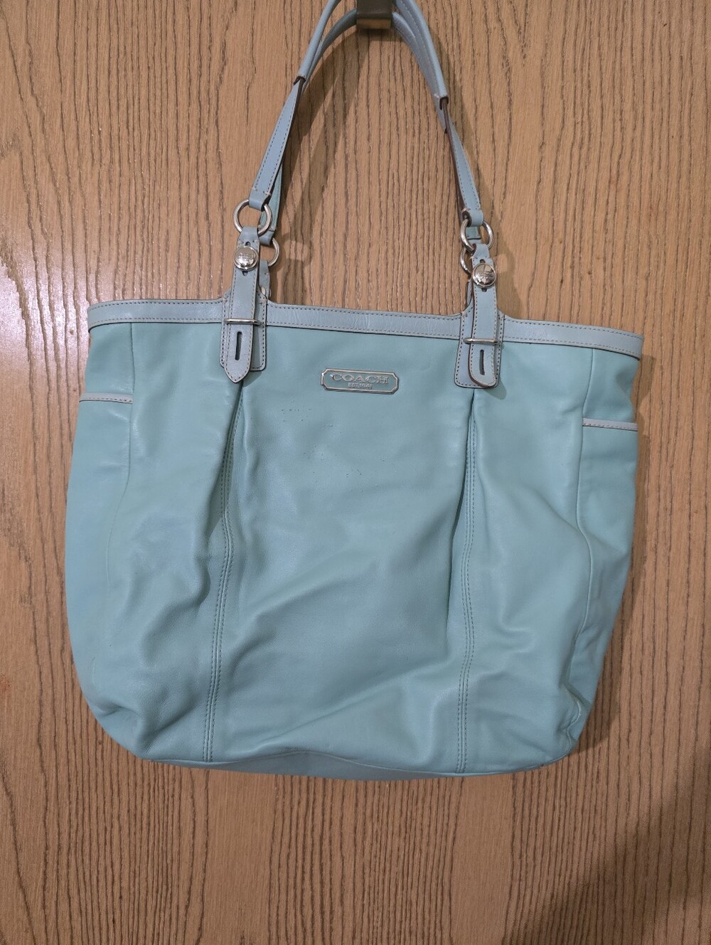 Rare Coach Leather Tote with Double Handles - Picture 6 of 9